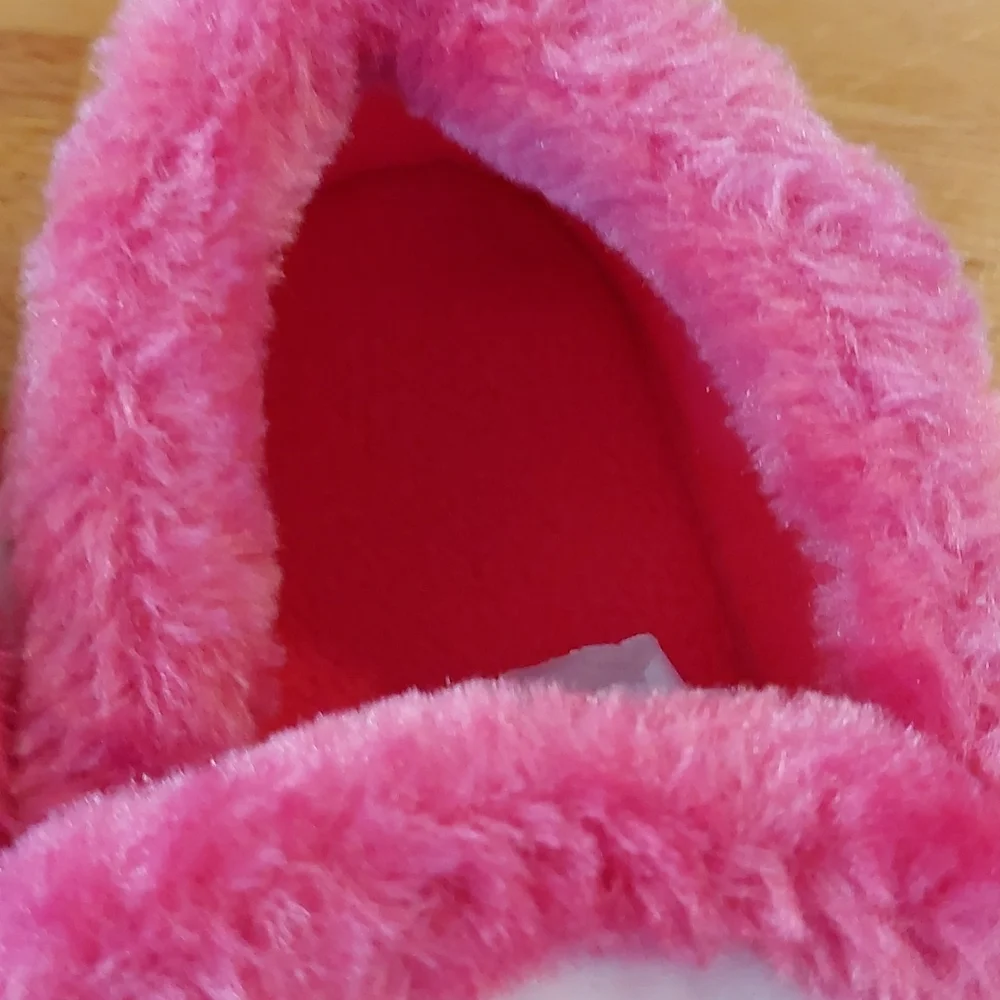 Wonder Nation Girl Slippers - Picture 8 of 9